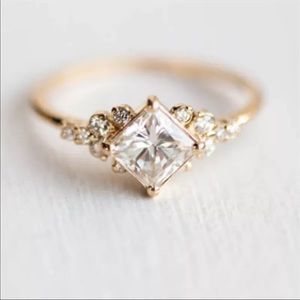 Gold Cubic Zirconia Vintage Wedding Ring